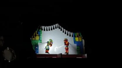 Kitap günleri'nde hacivat-karagöz neşesi