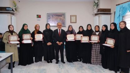 Hafızlığını tamamlayan öğrenciler belgelerini aldı