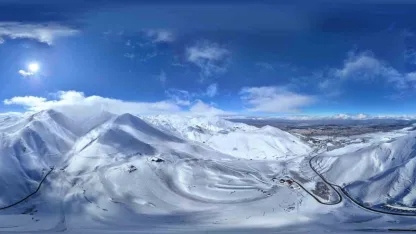 Palandöken beyaz örtüsü ile hayran bıraktı