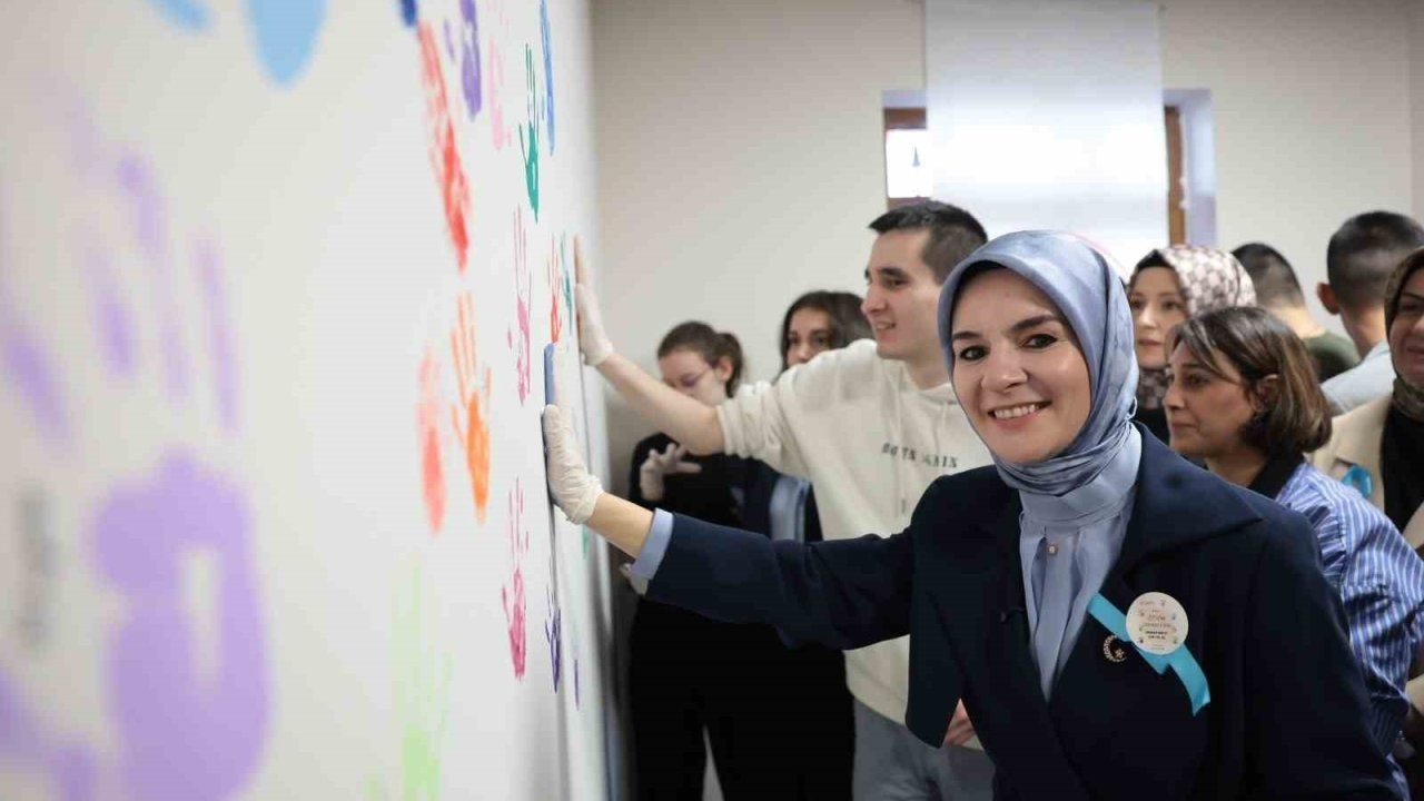 Bakan Göktaş: "Erken müdahale otizmli bireylerimiz için hayati önem taşıyor"