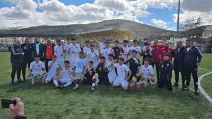 Bayburt’ta Erzurumspor sevindi: Genç dadaşlar Türkiye Finalleri’nde son 8’de!