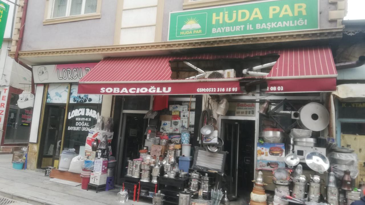 Bayburt’ta korkutan gece: Bir izmarit az kalsın felakete yol açıyordu!