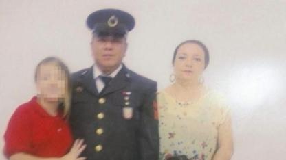 Emekli uzman çavuş, eşi ve bir kızını öldürüp diğer kızını yaraladıktan sonra intihar etti