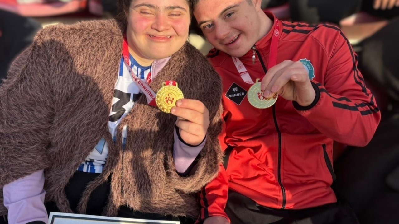 Özel öğrenciler Türkiye şampiyonu oldu