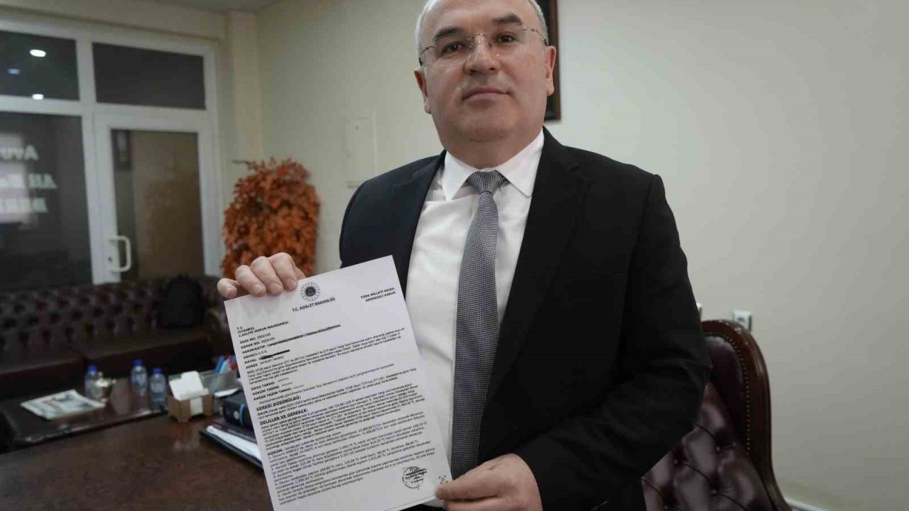 Yapay zekâyla sahte mahkeme belgesi düzenleyip dolandırmaya çalıştılar