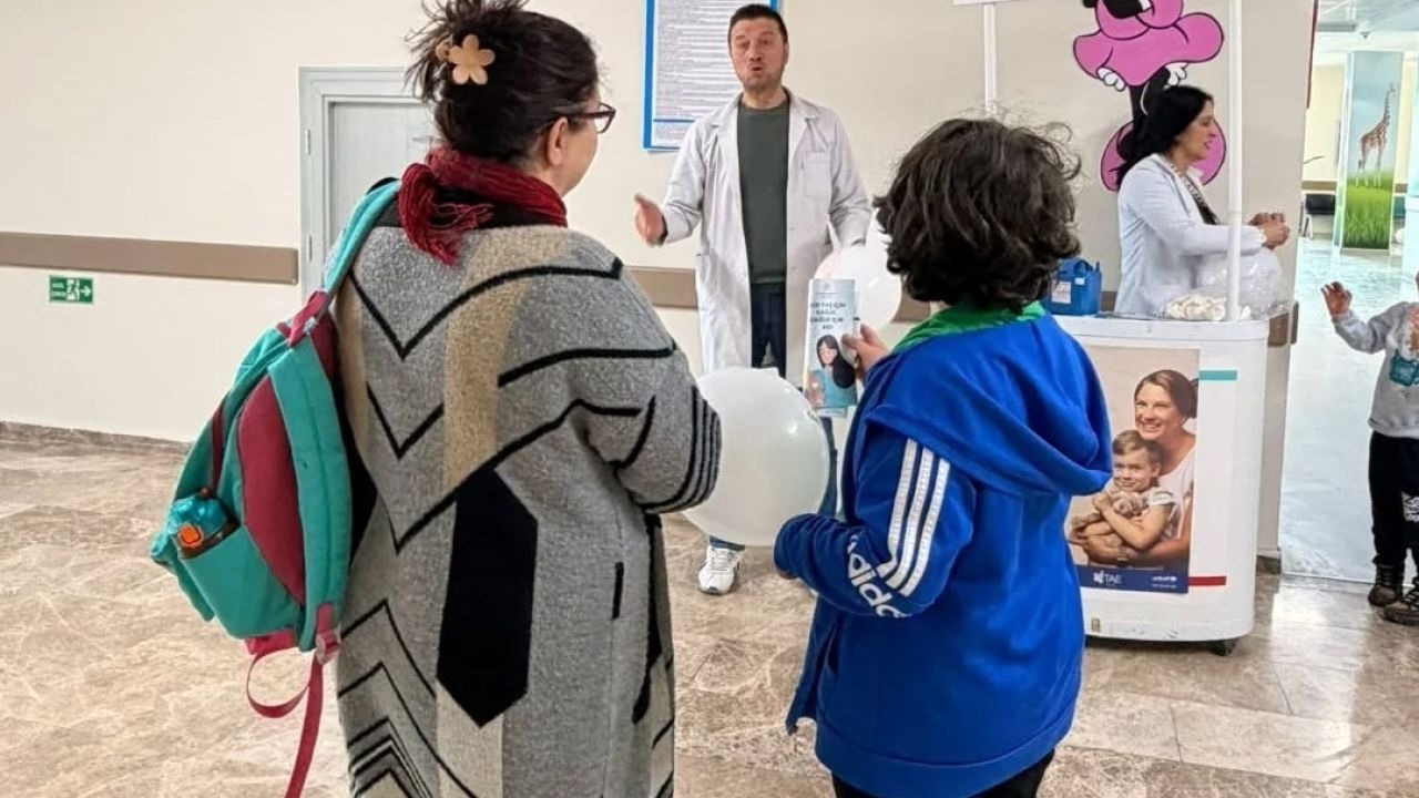Hasta yakınlarına aşı bilgilendirmesi yapıldı