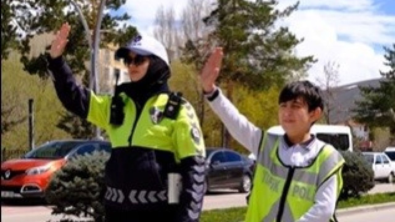Kurallara uyalım, hayata bağlanalım!